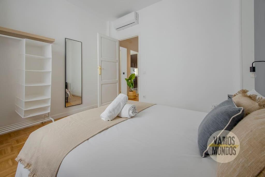 Beautiful Apt 7Px En La C/Santa Ana Centro De Madrid Apartment ภายนอก รูปภาพ